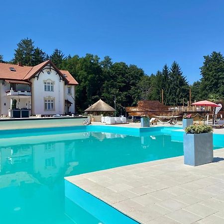 Vila Rozalia Garden Gate Avrig Zewnętrze zdjęcie