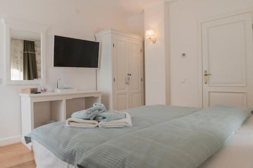 Vila Rozalia Garden Gate Avrig Zewnętrze zdjęcie