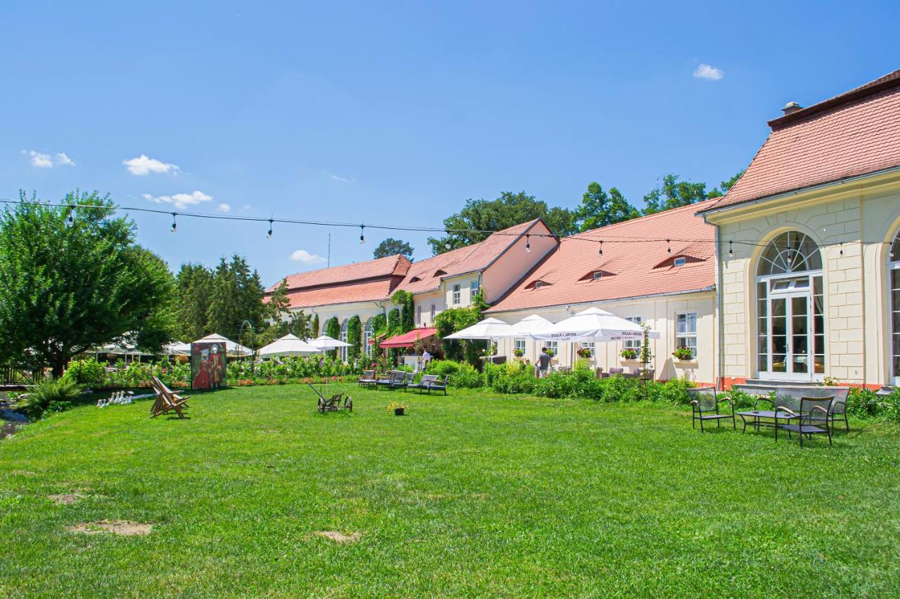 Vila Rozalia Garden Gate Avrig Zewnętrze zdjęcie