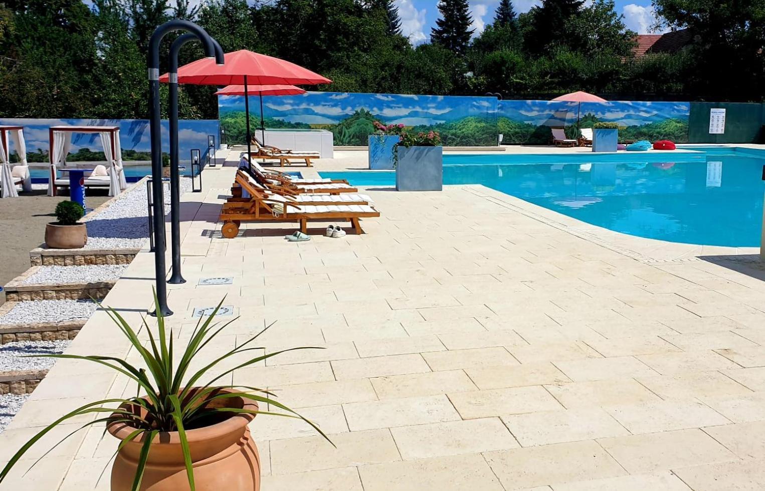 Vila Rozalia Garden Gate Avrig Zewnętrze zdjęcie